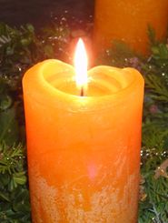 Eine Kerze, Sinnbild für unsere Lichtsprüche
